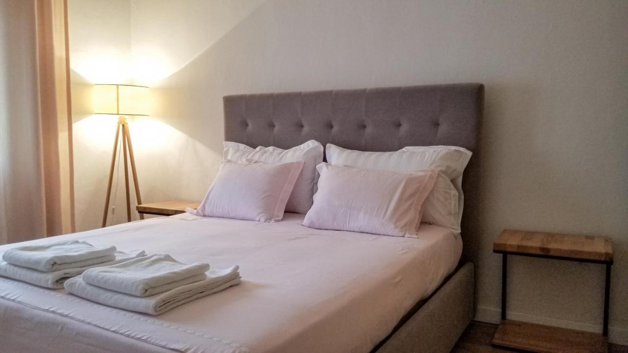 Spacious And Cozy Apartment - Ajia Apartment Тирана Екстер'єр фото