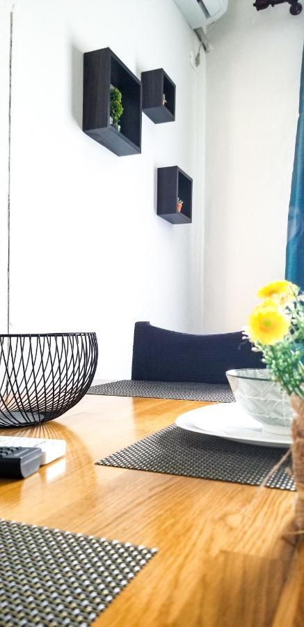 Spacious And Cozy Apartment - Ajia Apartment Тирана Екстер'єр фото